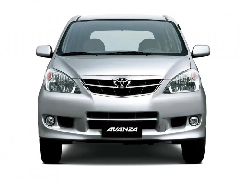 Foto Avanza Gen 1 2006 (1)